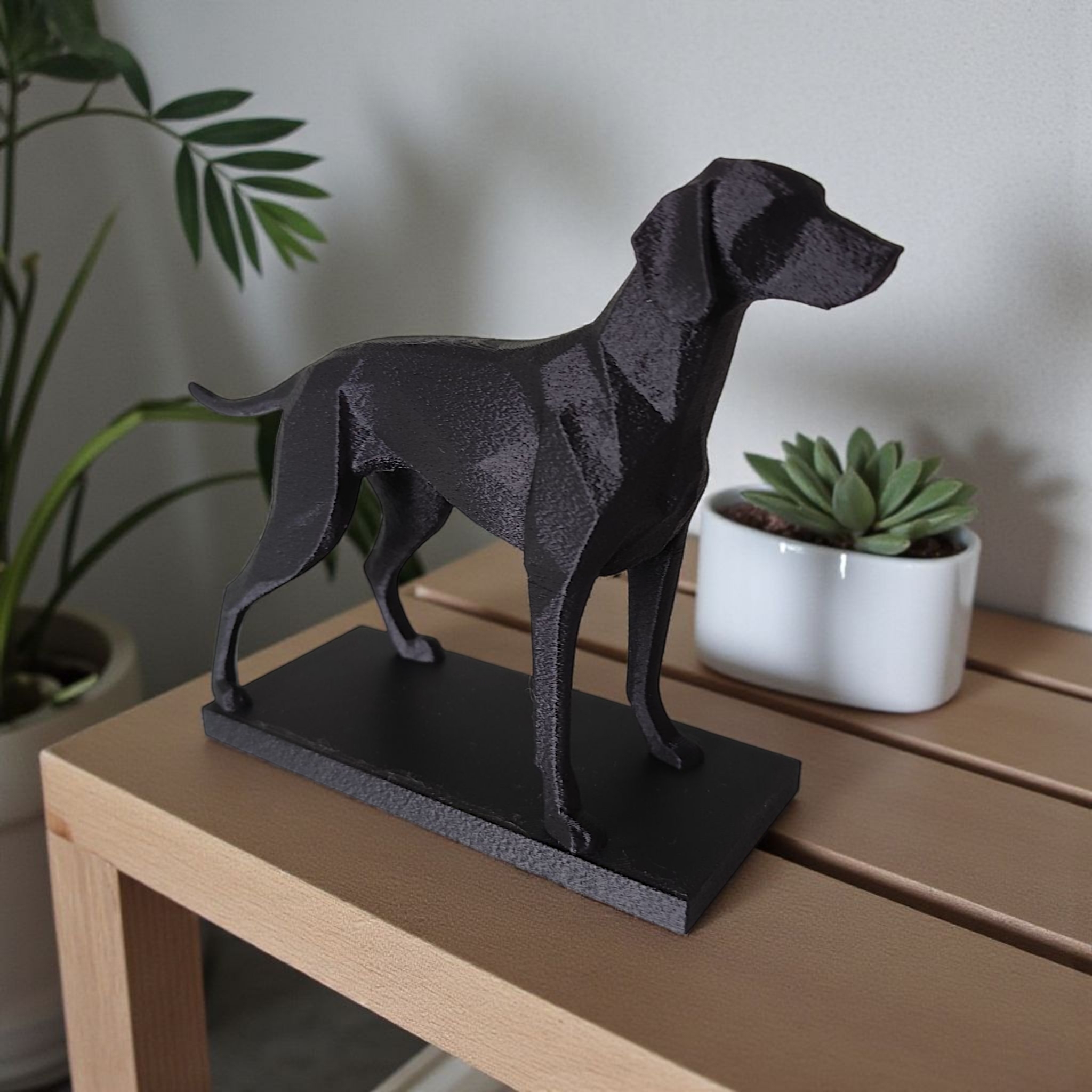 Minimalist hunting dog sculpture - detail view